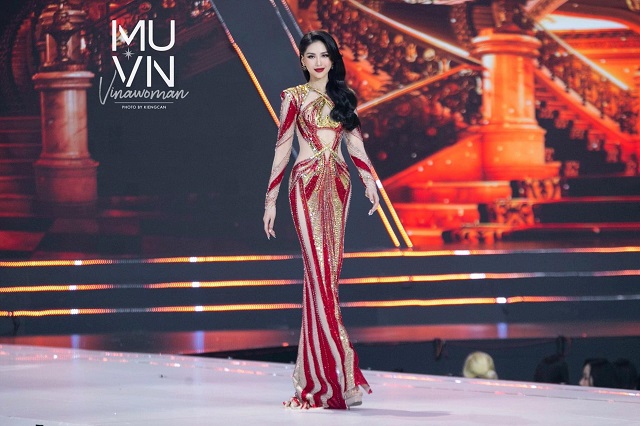 3 bộ váy màu trắng đẹp từng centimet mà Bùi Quỳnh Hoa diện tại Miss Universe: Chất quá chất