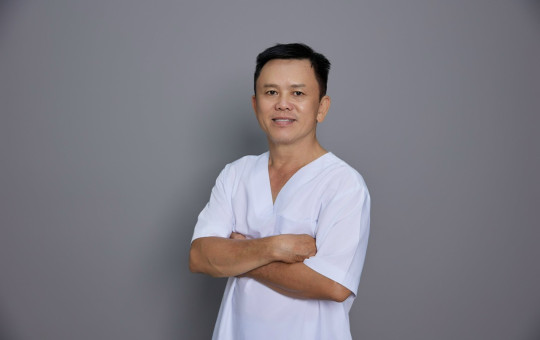 Bác sĩ Đoàn Hữu Đức: Top 10 bác sĩ thẩm mỹ uy tín nhất Việt Nam