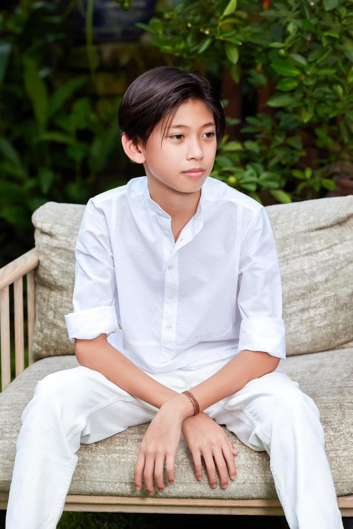 Diện mạo của quý tử nhà Hà Kiều Anh trong sinh nhật tuổi 13 Ảnh 2