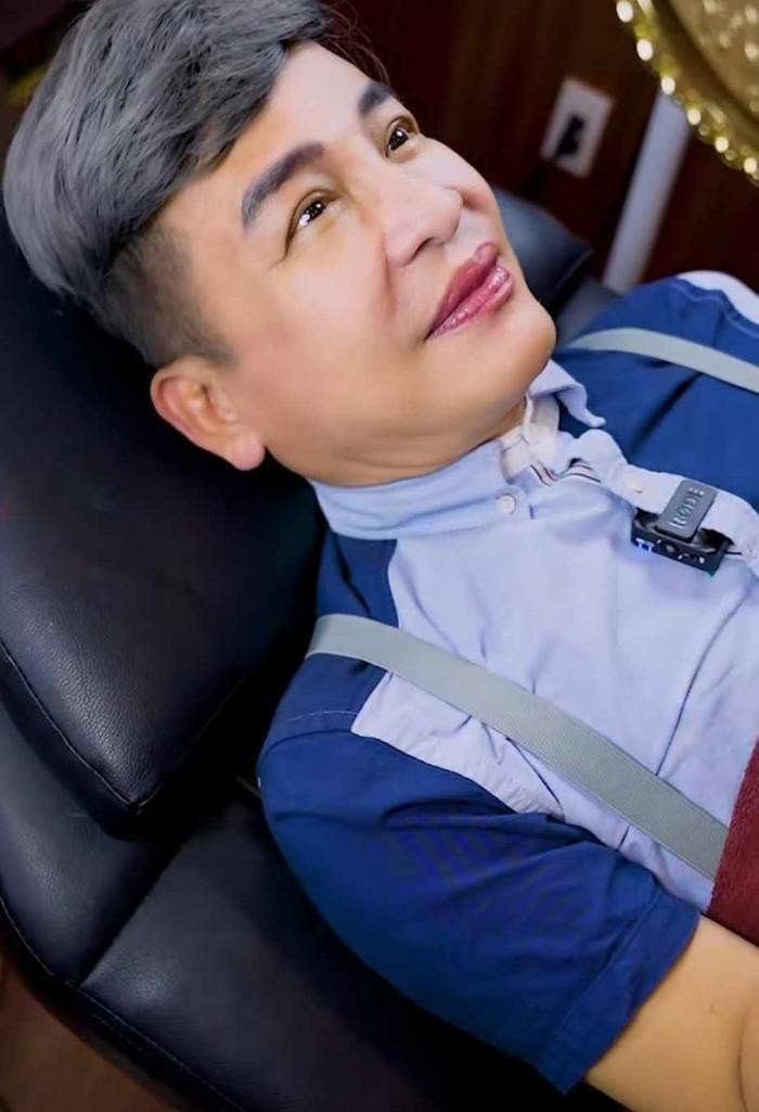 Diễn viên Huỳnh Anh Tuấn U60 công khai 'tân trang' vẻ ngoài, kết quả ra sao so với MC Thanh Bạch? Ảnh 5