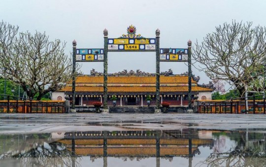 Khai quật tại ngôi điện đặc biệt có 13 đời vua Nguyễn đăng quang: Nhiều xuất lộ bất ngờ